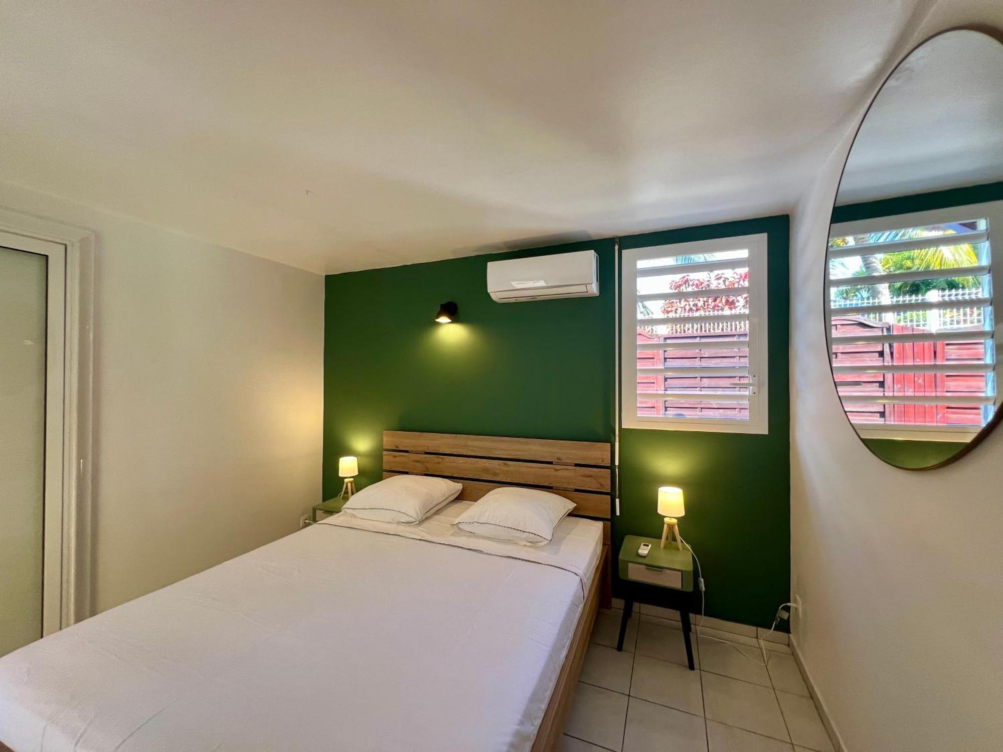 Villa Simeon Saint Francois Avec Piscine Privee Et Jacuzzi Proche Plage Exterior photo