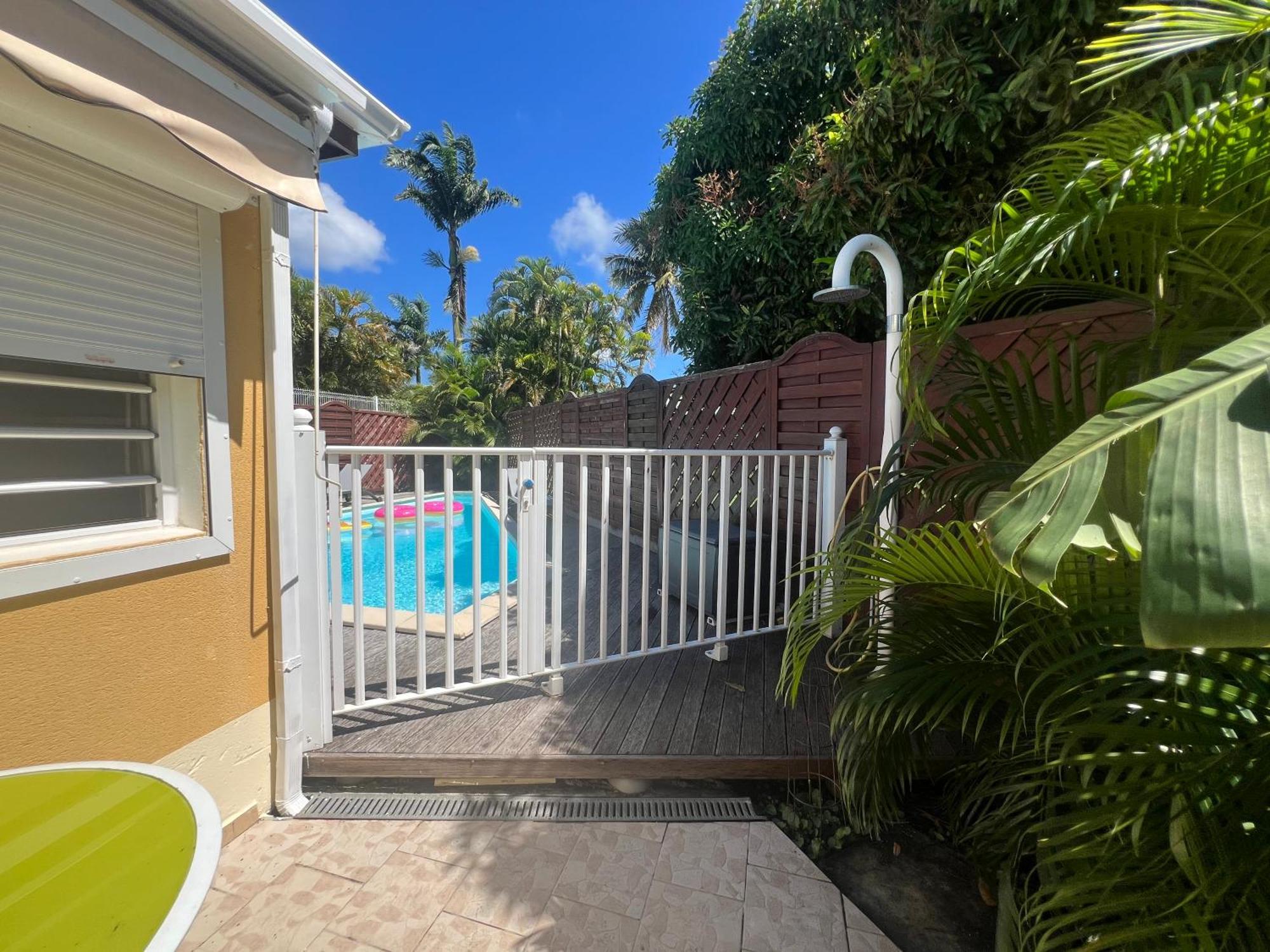 Villa Simeon Saint Francois Avec Piscine Privee Et Jacuzzi Proche Plage Exterior photo
