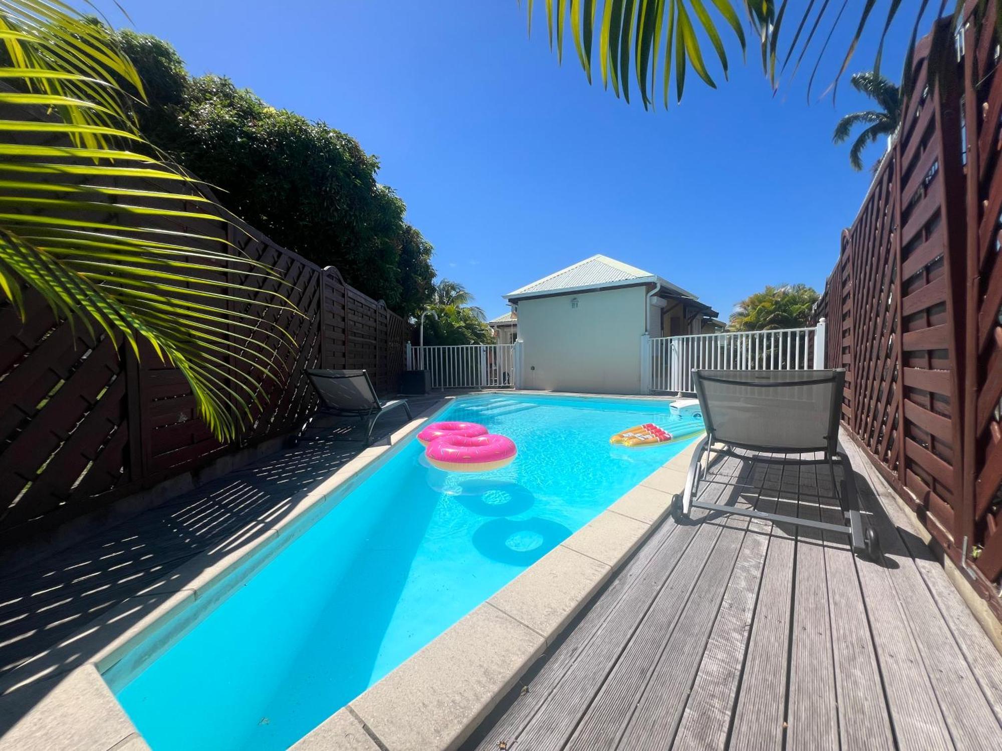 Villa Simeon Saint Francois Avec Piscine Privee Et Jacuzzi Proche Plage Exterior photo
